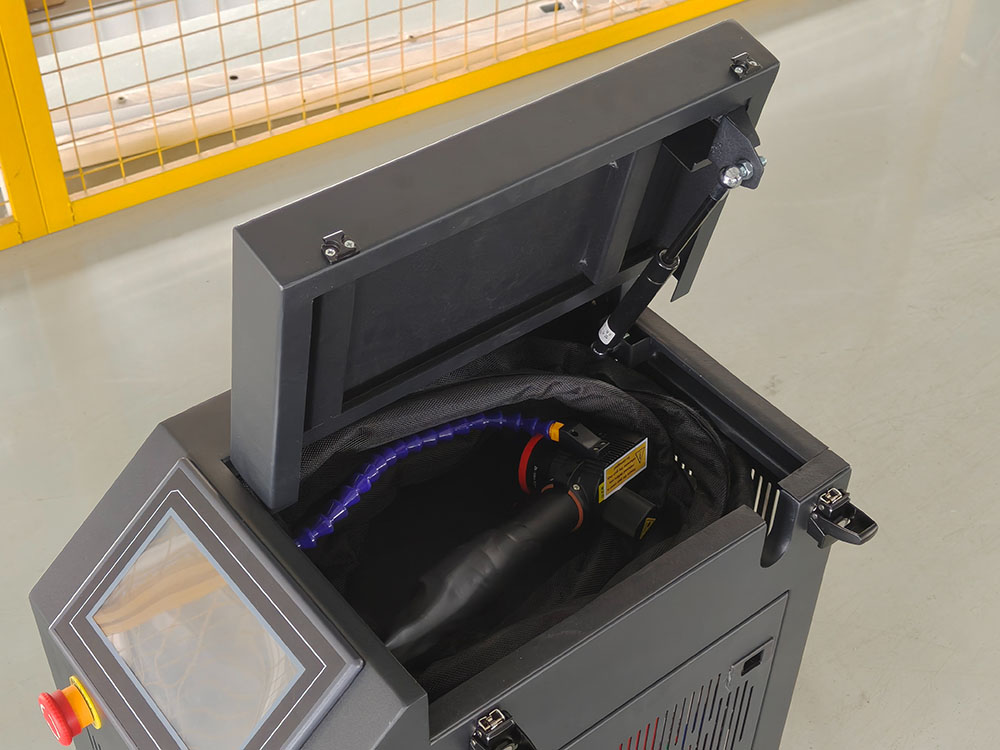 Pulsed Laser Cleaning Machine  - Industrial Laser Paint Remover บทวิจารณ์และราคา