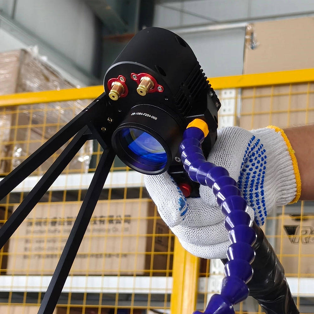 Pulsed Laser Cleaning Machine  - Industrial Laser Paint Remover บทวิจารณ์และราคา