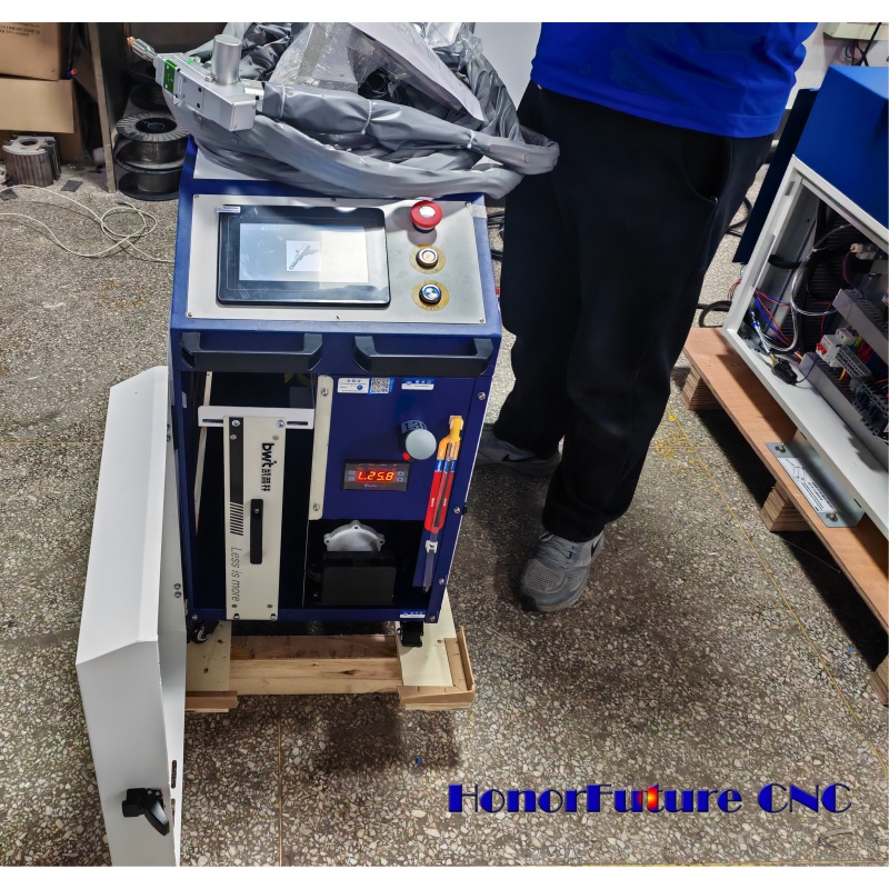 Industrial 1500W BWT Fiber Las - Industrial Laser Removal Machine บทวิจารณ์และราคา